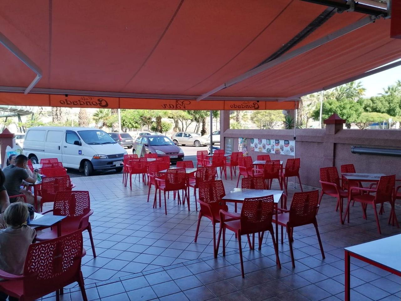 Local en venta en Arona de 96 m2